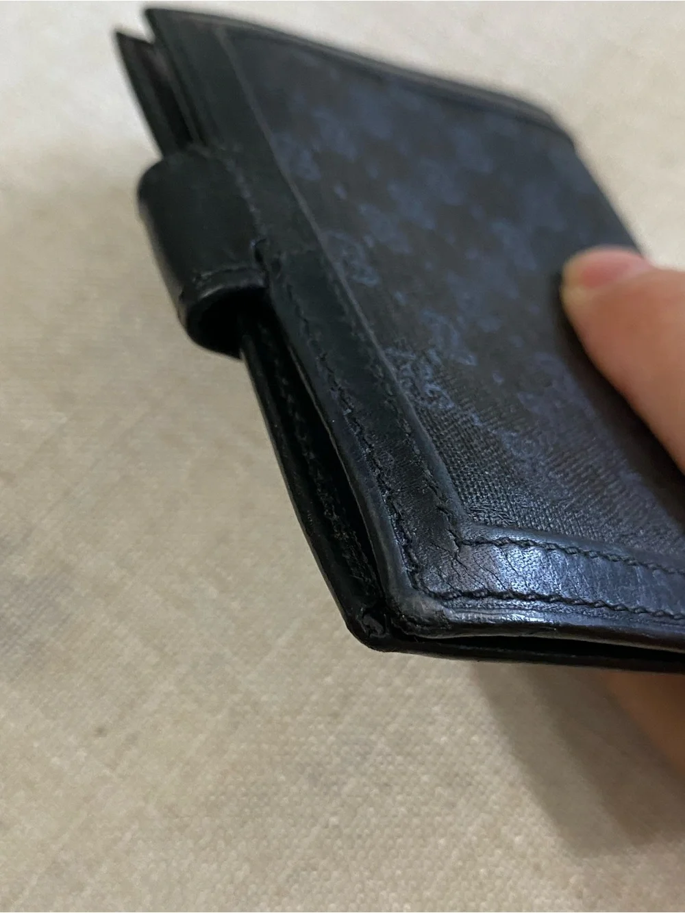 Vintage Gucci Trifold Wallet Card Holder Micro GG Black